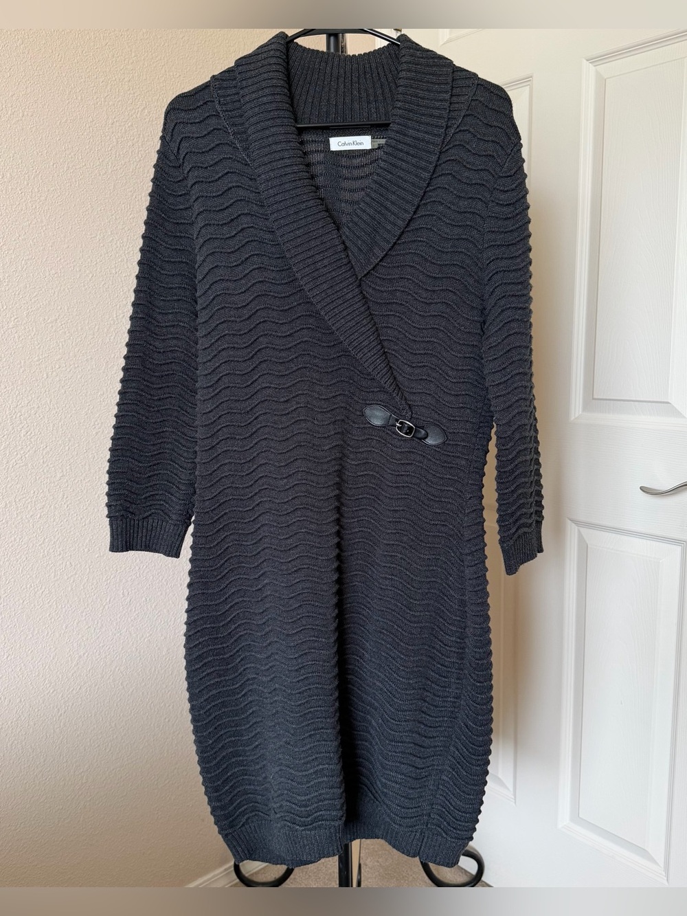 Calvin Klein women’s L gray textured knit sweater dress shawl collar preppy twee